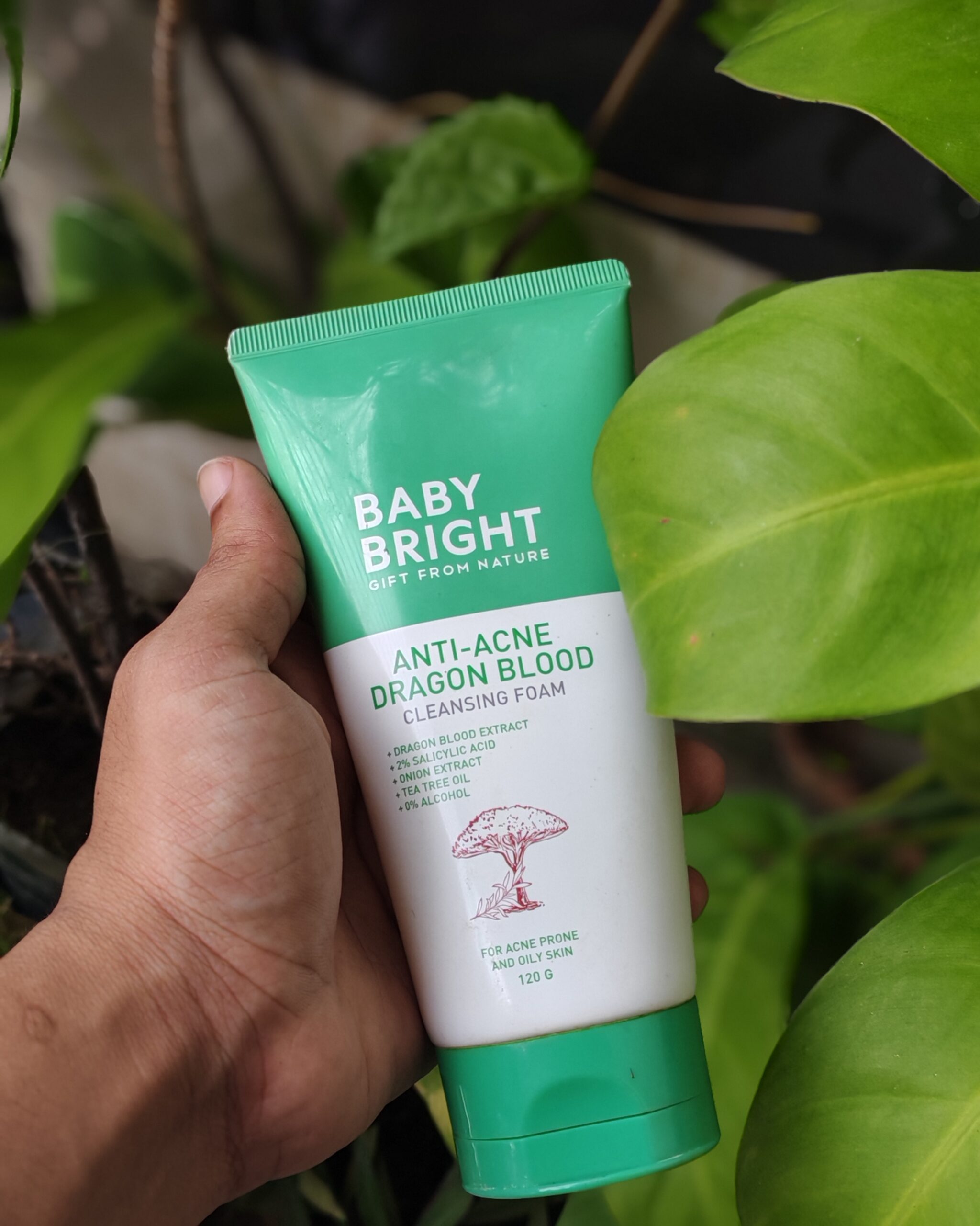 Baby Bright Anti-Acne Dragon Blood Cleansing Foam (120g)
