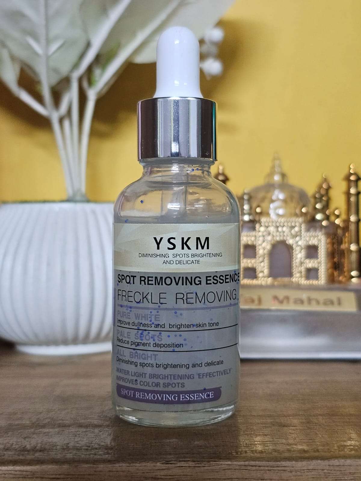 YSKM Spot Removing Essence (Freckle Removing) 30ml